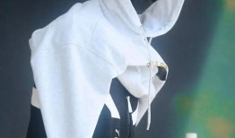 娱乐吃瓜兵时代少年团,娱乐吃瓜兵的青春传奇