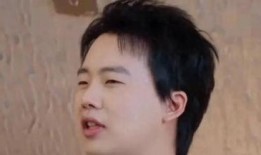 娱乐八卦吃瓜主播叫什么,揭秘“娱乐八卦吃瓜主播”背后的神秘面纱