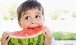 娱乐吃瓜小兔兔微博,揭秘娱乐圈那些吃瓜趣事