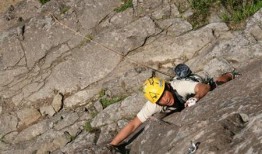 娱乐吃瓜酱拐进大山,揭秘不为人知的奇幻之旅